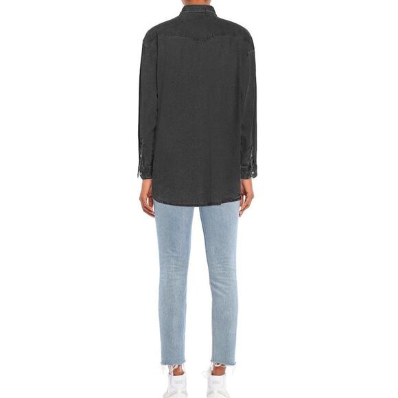 Wrangler Denim Shirt Womens S Long Sleeve Pearl Snap Chest Pocket Button Up NWT - Picture 2 of 16